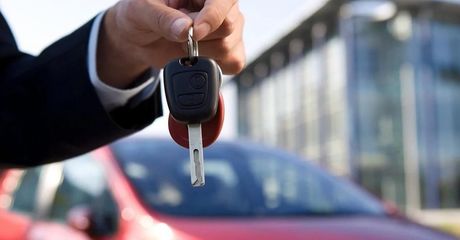 购车观念悄然转变 为何越来越多“聪明人”选择暂缓买车？